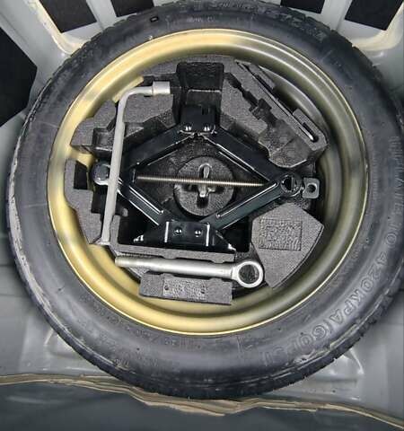 Серый Субару Легаси, объемом двигателя 2 л и пробегом 210 тыс. км за 7800 $, фото 30 на Automoto.ua