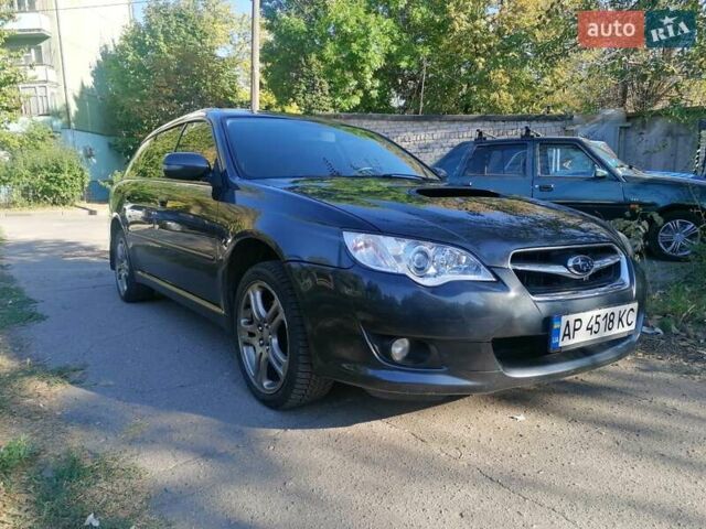 Серый Субару Легаси, объемом двигателя 2 л и пробегом 175 тыс. км за 3500 $, фото 1 на Automoto.ua