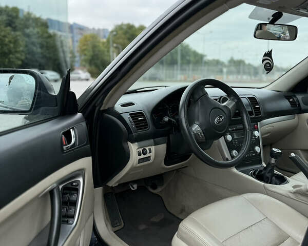 Субару Легаси 2008 в Львове на Automoto.ua Серый Субару Легаси, объемом двигателя 2 л и пробегом 236 тыс. км за 5500 $, фото 19 на Automoto.ua