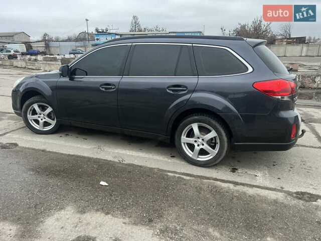 Серый Субару Легаси, объемом двигателя 2 л и пробегом 196 тыс. км за 7900 $, фото 6 на Automoto.ua