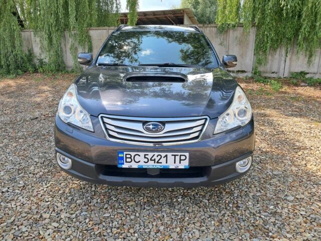 Сірий Субару Легасі, об'ємом двигуна 2 л та пробігом 223 тис. км за 6300 $, фото 1 на Automoto.ua