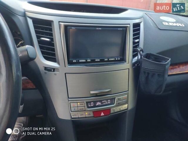 Сірий Субару Легасі, об'ємом двигуна 2 л та пробігом 178 тис. км за 6500 $, фото 41 на Automoto.ua