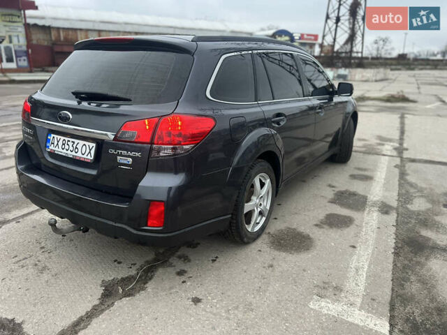 Серый Субару Легаси, объемом двигателя 2 л и пробегом 196 тыс. км за 7900 $, фото 3 на Automoto.ua