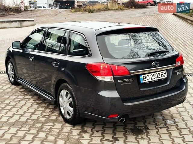 Серый Субару Легаси, объемом двигателя 2 л и пробегом 215 тыс. км за 8999 $, фото 12 на Automoto.ua