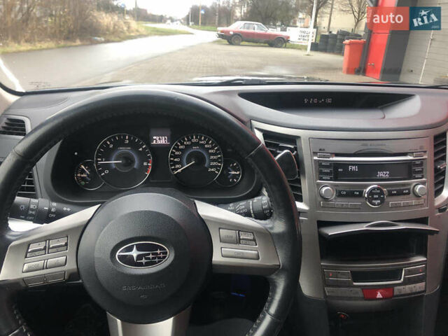Серый Субару Легаси, объемом двигателя 2 л и пробегом 216 тыс. км за 7777 $, фото 14 на Automoto.ua