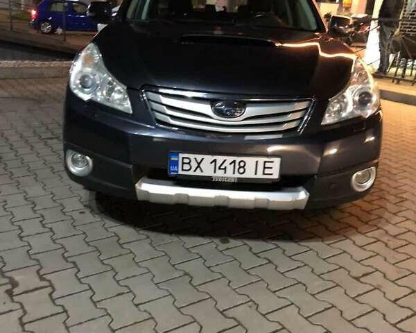 Серый Субару Легаси, объемом двигателя 2 л и пробегом 212 тыс. км за 9350 $, фото 1 на Automoto.ua