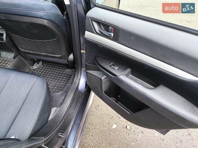 Серый Субару Легаси, объемом двигателя 2 л и пробегом 215 тыс. км за 7500 $, фото 29 на Automoto.ua