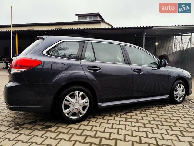 Серый Субару Легаси, объемом двигателя 2 л и пробегом 215 тыс. км за 7500 $, фото 11 на Automoto.ua