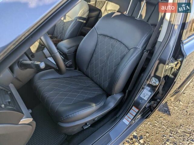 Серый Субару Легаси, объемом двигателя 2 л и пробегом 316 тыс. км за 7500 $, фото 32 на Automoto.ua