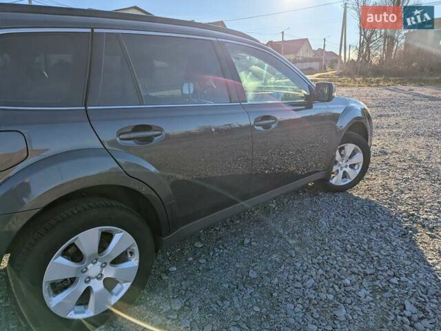 Серый Субару Легаси, объемом двигателя 2 л и пробегом 316 тыс. км за 7500 $, фото 12 на Automoto.ua