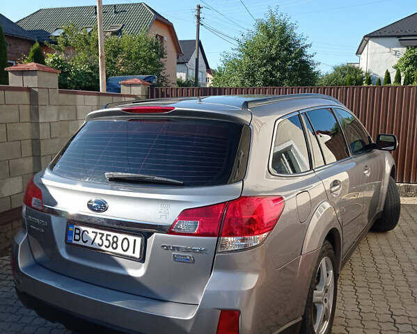 Сірий Субару Легасі, об'ємом двигуна 2 л та пробігом 180 тис. км за 8400 $, фото 5 на Automoto.ua