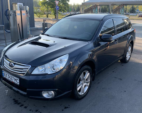Сірий Субару Легасі, об'ємом двигуна 2 л та пробігом 188 тис. км за 12000 $, фото 6 на Automoto.ua