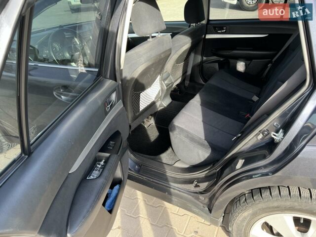 Сірий Субару Легасі, об'ємом двигуна 2 л та пробігом 285 тис. км за 11200 $, фото 8 на Automoto.ua