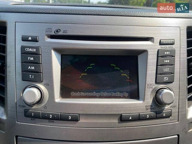 Серый Субару Легаси, объемом двигателя 2 л и пробегом 213 тыс. км за 8900 $, фото 16 на Automoto.ua