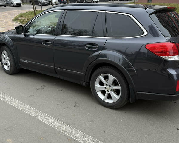 Серый Субару Легаси, объемом двигателя 2.5 л и пробегом 270 тыс. км за 9500 $, фото 7 на Automoto.ua