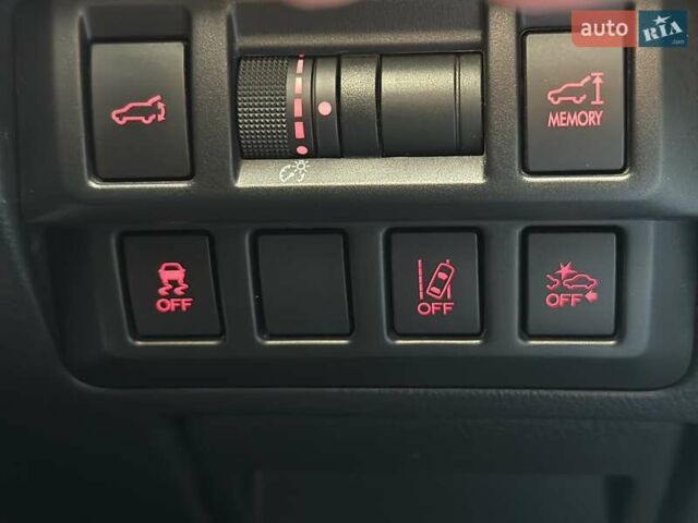 Сірий Субару Легасі, об'ємом двигуна 1.99 л та пробігом 200 тис. км за 15750 $, фото 86 на Automoto.ua