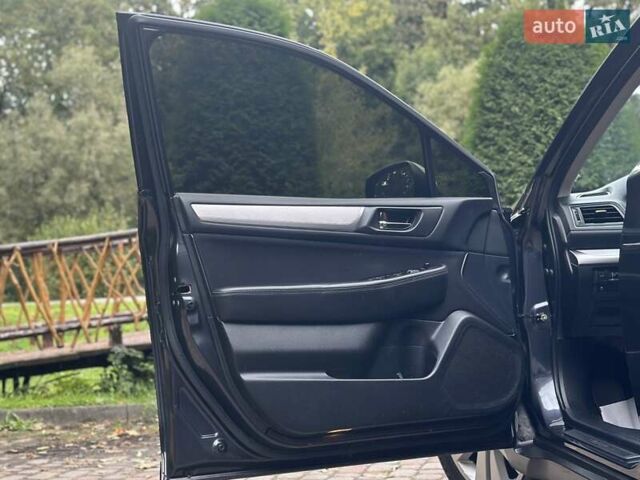 Сірий Субару Легасі, об'ємом двигуна 1.99 л та пробігом 200 тис. км за 15750 $, фото 85 на Automoto.ua