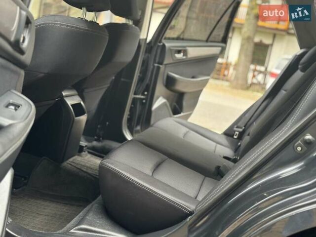 Сірий Субару Легасі, об'ємом двигуна 1.99 л та пробігом 200 тис. км за 15750 $, фото 74 на Automoto.ua