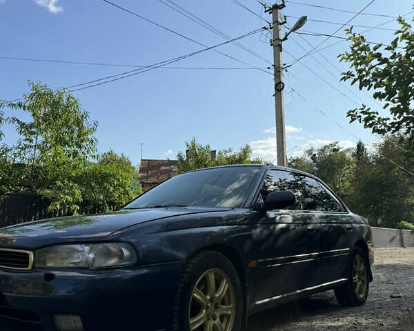 Синій Субару Легасі, об'ємом двигуна 2 л та пробігом 350 тис. км за 1850 $, фото 6 на Automoto.ua