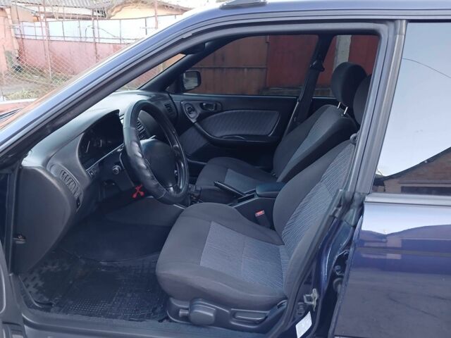 Синій Субару Легасі, об'ємом двигуна 2 л та пробігом 296 тис. км за 3000 $, фото 12 на Automoto.ua