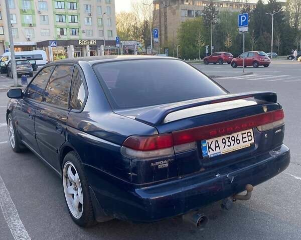 Синій Субару Легасі, об'ємом двигуна 2 л та пробігом 500 тис. км за 2000 $, фото 2 на Automoto.ua