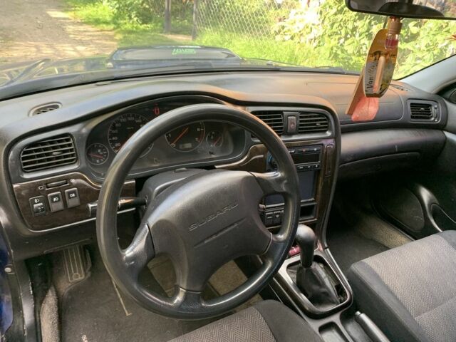 Синий Субару Легаси, объемом двигателя 2 л и пробегом 310 тыс. км за 3000 $, фото 4 на Automoto.ua