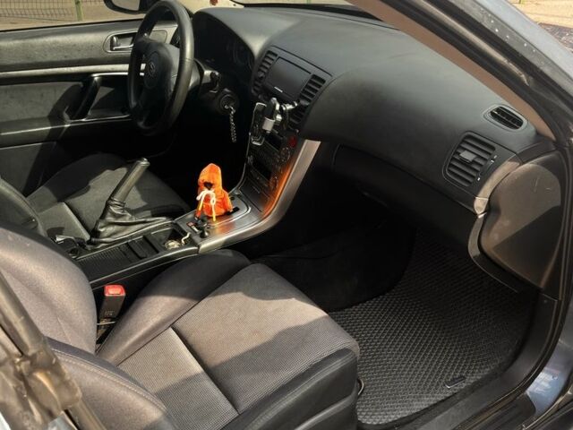 Субару Легасі 2003 у Харкові на Automoto.ua Синій Субару Легасі, об'ємом двигуна 2 л та пробігом 250 тис. км за 4800 $, фото 5 на Automoto.ua