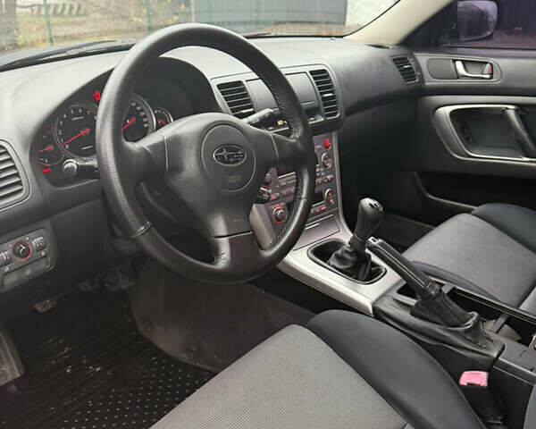 Синий Субару Легаси, объемом двигателя 2.46 л и пробегом 328 тыс. км за 3700 $, фото 10 на Automoto.ua