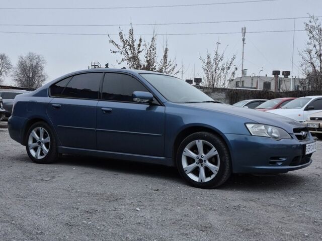 Синий Субару Легаси, объемом двигателя 2.5 л и пробегом 224 тыс. км за 4100 $, фото 4 на Automoto.ua