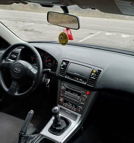 Синий Субару Легаси, объемом двигателя 1.99 л и пробегом 347 тыс. км за 4500 $, фото 4 на Automoto.ua