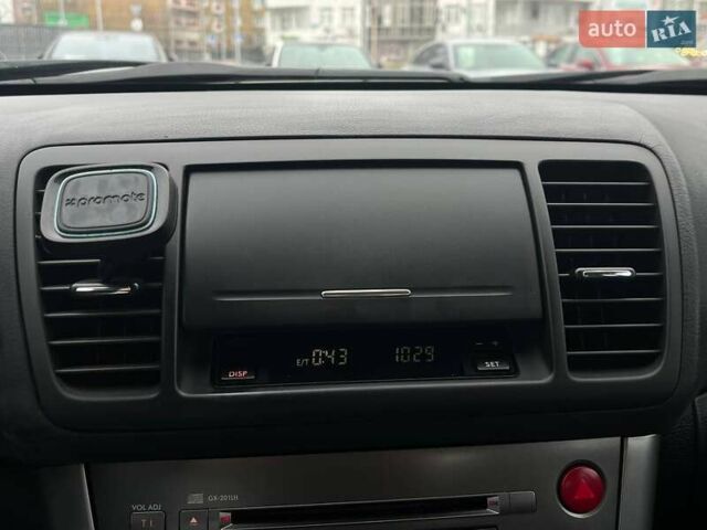 Синій Субару Легасі, об'ємом двигуна 1.99 л та пробігом 242 тис. км за 7290 $, фото 22 на Automoto.ua