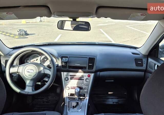 Синий Субару Легаси, объемом двигателя 2 л и пробегом 242 тыс. км за 6500 $, фото 13 на Automoto.ua