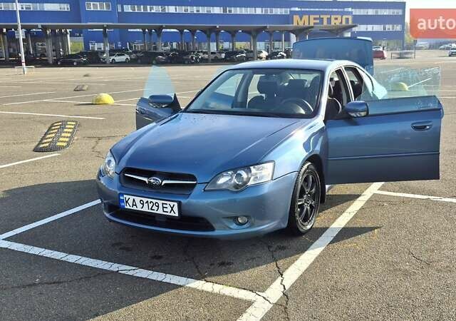 Синий Субару Легаси, объемом двигателя 2 л и пробегом 242 тыс. км за 6500 $, фото 1 на Automoto.ua