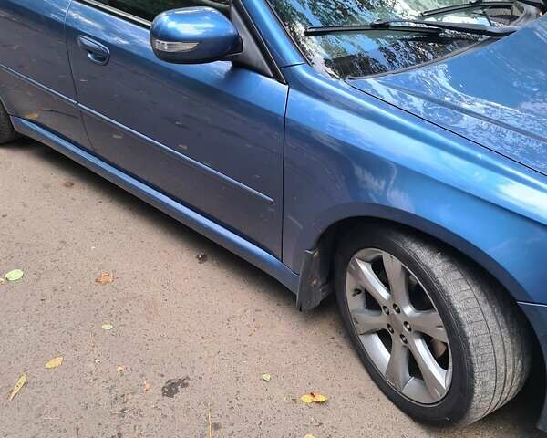 Синій Субару Легасі, об'ємом двигуна 1.99 л та пробігом 160 тис. км за 5700 $, фото 1 на Automoto.ua