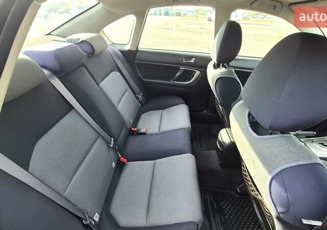 Синий Субару Легаси, объемом двигателя 2 л и пробегом 242 тыс. км за 6500 $, фото 17 на Automoto.ua