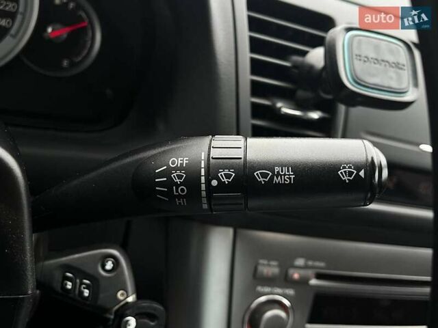 Синій Субару Легасі, об'ємом двигуна 1.99 л та пробігом 242 тис. км за 7290 $, фото 20 на Automoto.ua