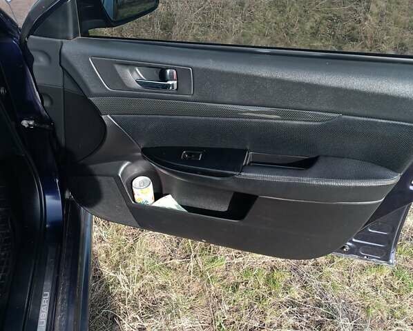 Синий Субару Легаси, объемом двигателя 2.46 л и пробегом 280 тыс. км за 8500 $, фото 11 на Automoto.ua