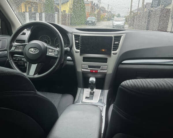 Субару Легаси 2009 в Львове на Automoto.ua Синий Субару Легаси, объемом двигателя 1.99 л и пробегом 192 тыс. км за 9000 $, фото 7 на Automoto.ua