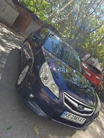 Синій Субару Легасі, об'ємом двигуна 2 л та пробігом 173 тис. км за 8500 $, фото 1 на Automoto.ua