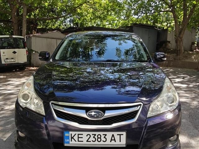 Синий Субару Легаси, объемом двигателя 2 л и пробегом 179 тыс. км за 8600 $, фото 1 на Automoto.ua