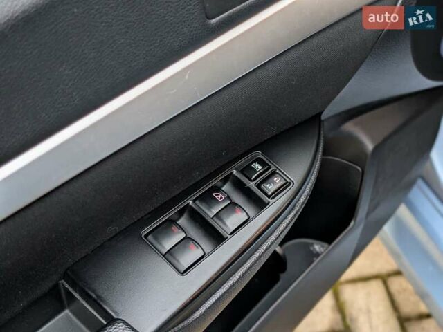 Синий Субару Легаси, объемом двигателя 2.5 л и пробегом 272 тыс. км за 7799 $, фото 33 на Automoto.ua