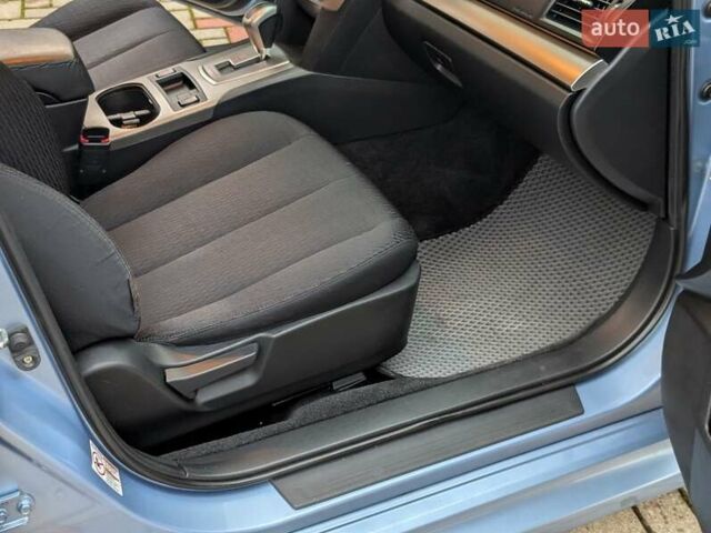Синий Субару Легаси, объемом двигателя 2.5 л и пробегом 272 тыс. км за 7799 $, фото 28 на Automoto.ua