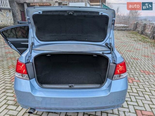 Синий Субару Легаси, объемом двигателя 2.5 л и пробегом 272 тыс. км за 7799 $, фото 50 на Automoto.ua