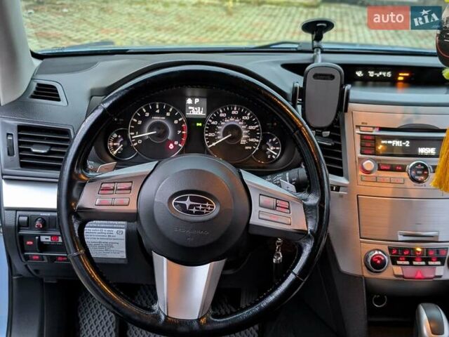 Синий Субару Легаси, объемом двигателя 2.5 л и пробегом 272 тыс. км за 7799 $, фото 40 на Automoto.ua