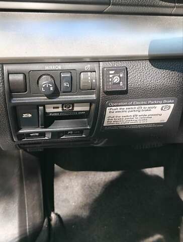 Синій Субару Легасі, об'ємом двигуна 2 л та пробігом 179 тис. км за 8600 $, фото 2 на Automoto.ua