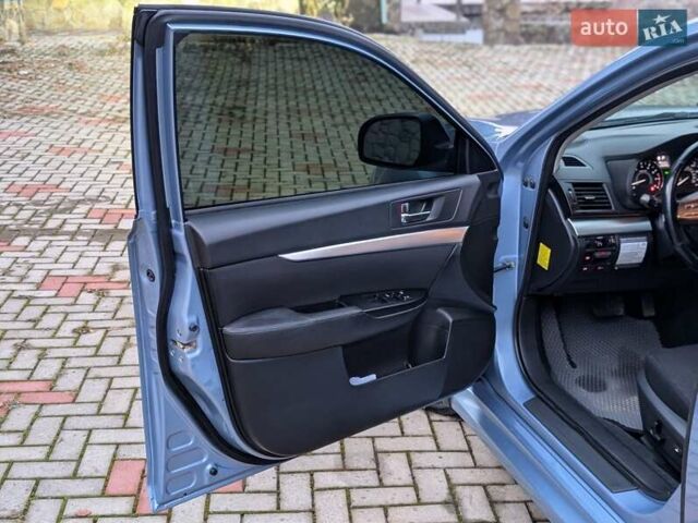 Синий Субару Легаси, объемом двигателя 2.5 л и пробегом 272 тыс. км за 7799 $, фото 23 на Automoto.ua