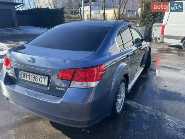 Синий Субару Легаси, объемом двигателя 2.46 л и пробегом 260 тыс. км за 7500 $, фото 2 на Automoto.ua