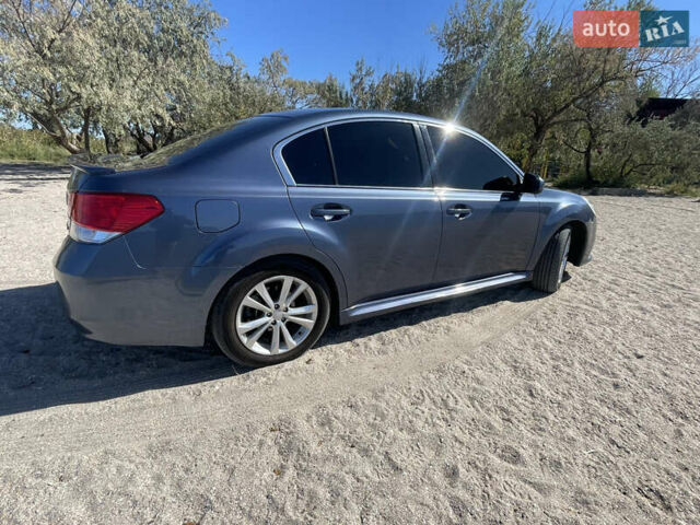 Синій Субару Легасі, об'ємом двигуна 2.5 л та пробігом 160 тис. км за 7500 $, фото 6 на Automoto.ua