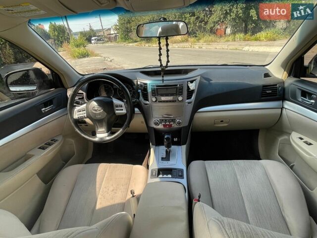 Синий Субару Легаси, объемом двигателя 2.5 л и пробегом 150 тыс. км за 8000 $, фото 12 на Automoto.ua