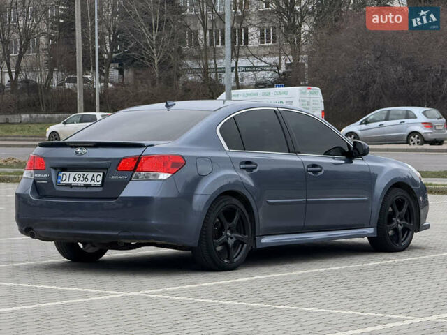 Синій Субару Легасі, об'ємом двигуна 2.46 л та пробігом 191 тис. км за 7999 $, фото 12 на Automoto.ua